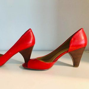 red summer heels